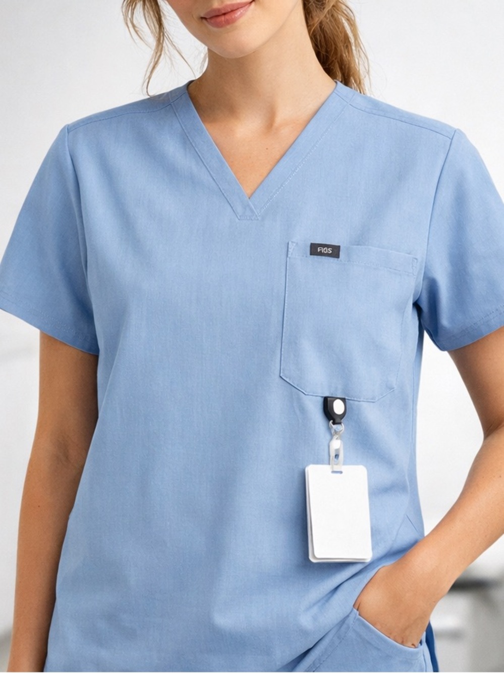 FIGS Catarina One-Pocket Scrub Top Small Light Blue Technical Collection NWT